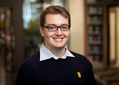 Carlo Heissenberg (IPhT, CEA-CNRS), obtient une ERC Starting Grant pour le projet UREikA « Ultrarelativistic Eikonal Amplitudes: gravitational scattering at high energies »